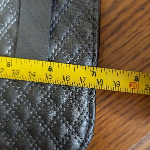 Vinci Camuto Wristlet Black Belt Quilted Bag 1 Compartment Purse Fanny Pack - Picture 7 of 7